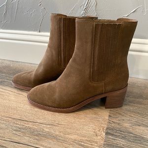 Madewell Autumn High Chelsea Boot, size 9